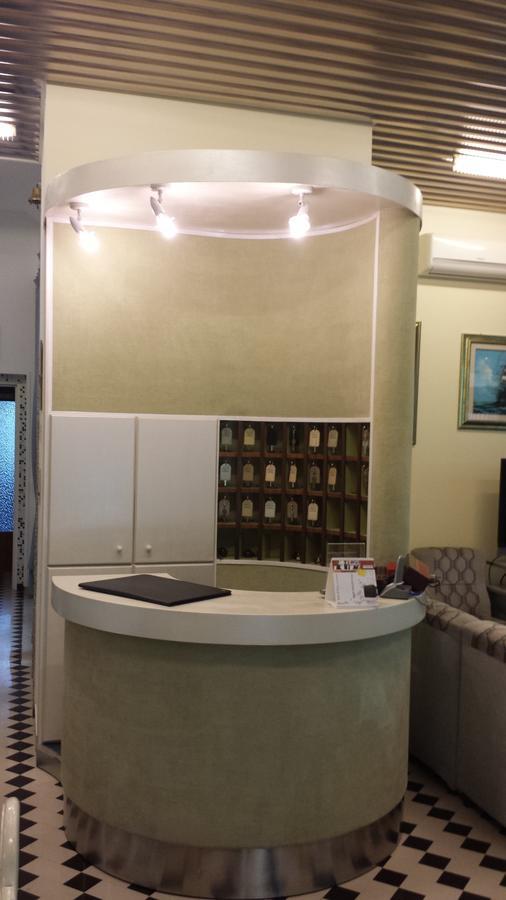 Hotel Villa Podgora Римини Экстерьер фото